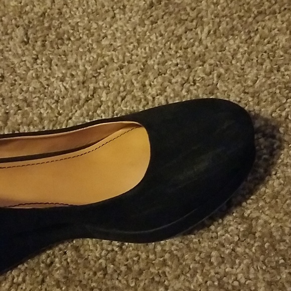 Heels - Picture 3 of 5